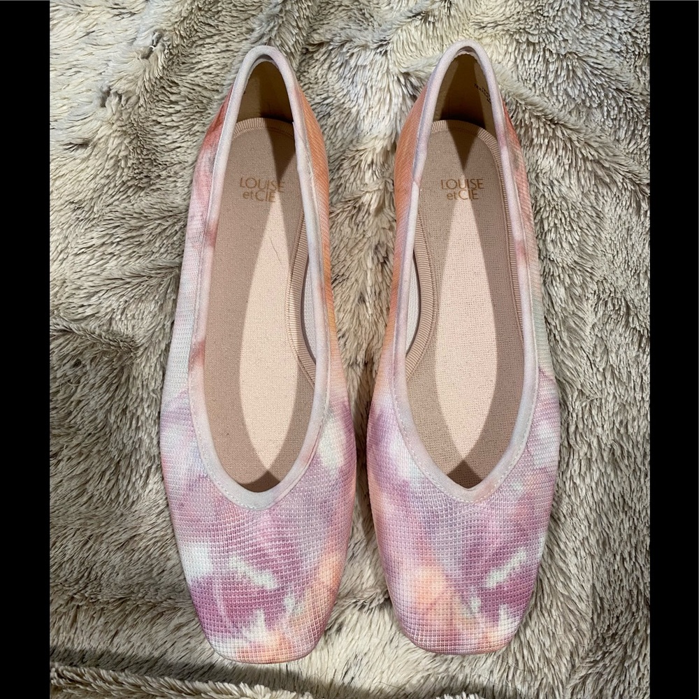 Louise Et Cie Womens flats size 7